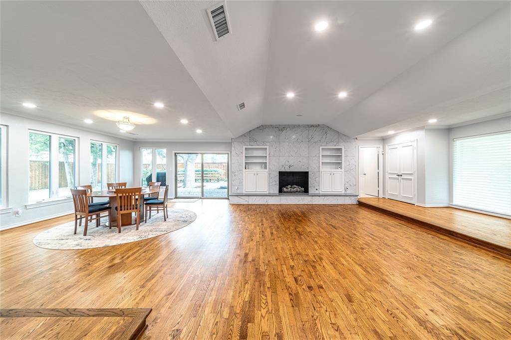 Dallas, TX 75229,3825 Echo Brook Lane