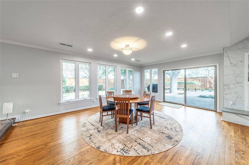 Dallas, TX 75229,3825 Echo Brook Lane