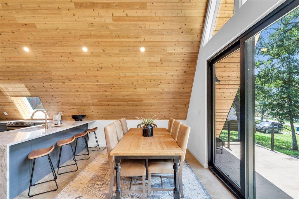 Tool, TX 75143,1223 Whispering Springs Drive