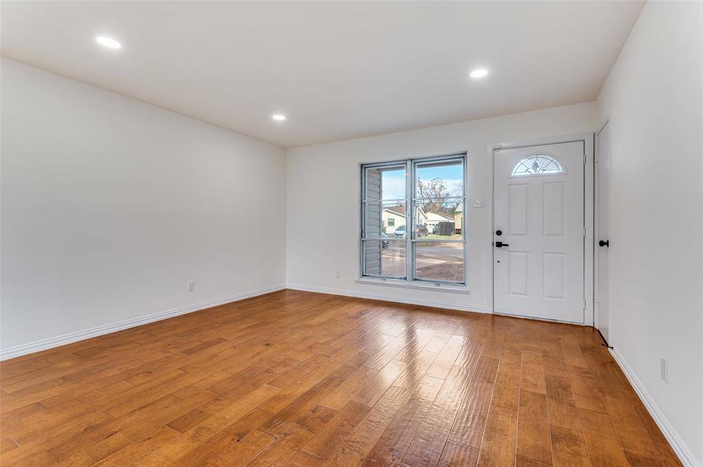 Irving, TX 75062,1806 Cunningham Street