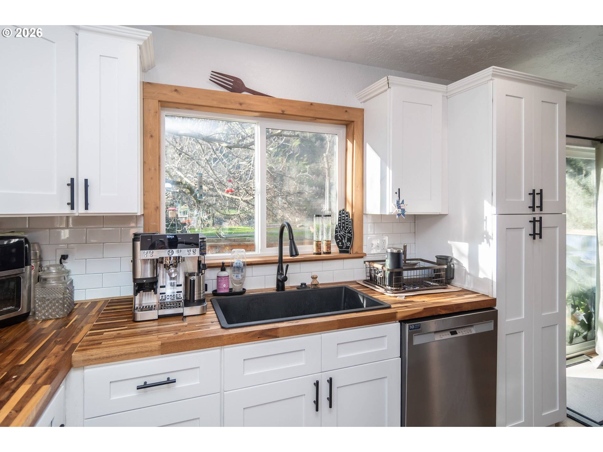 Roseburg, OR 97470,1410 SE MICELLI ST