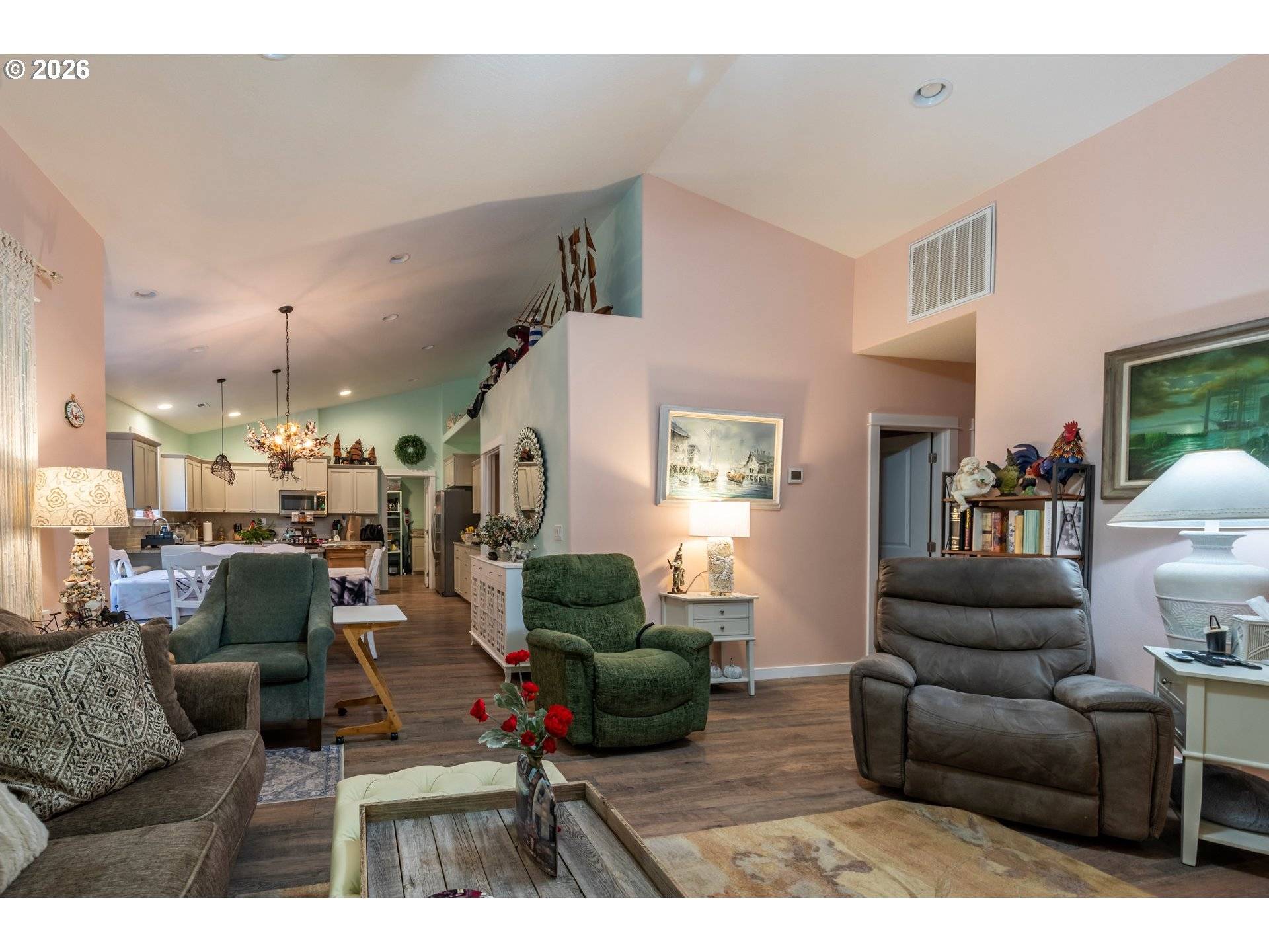 Bandon, OR 97411,2953 SPINNAKER DR