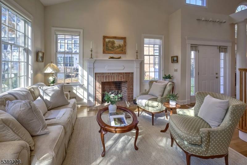 Far Hills Boro, NJ 07931,6 Polo Club Road