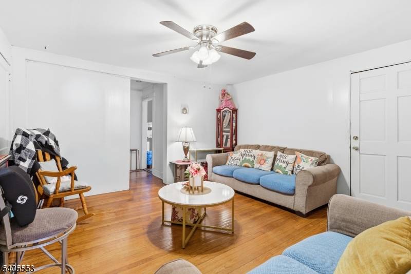 Paterson City, NJ 07501,197-199 16Th Ave