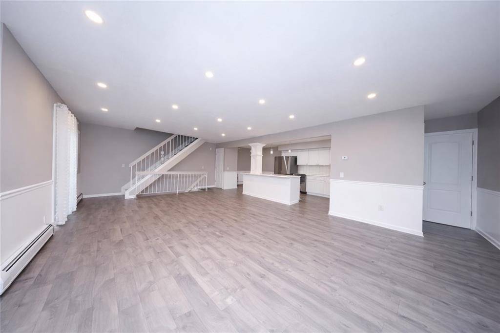 Staten  Island, NY 10314,26 Gardenia LN #96