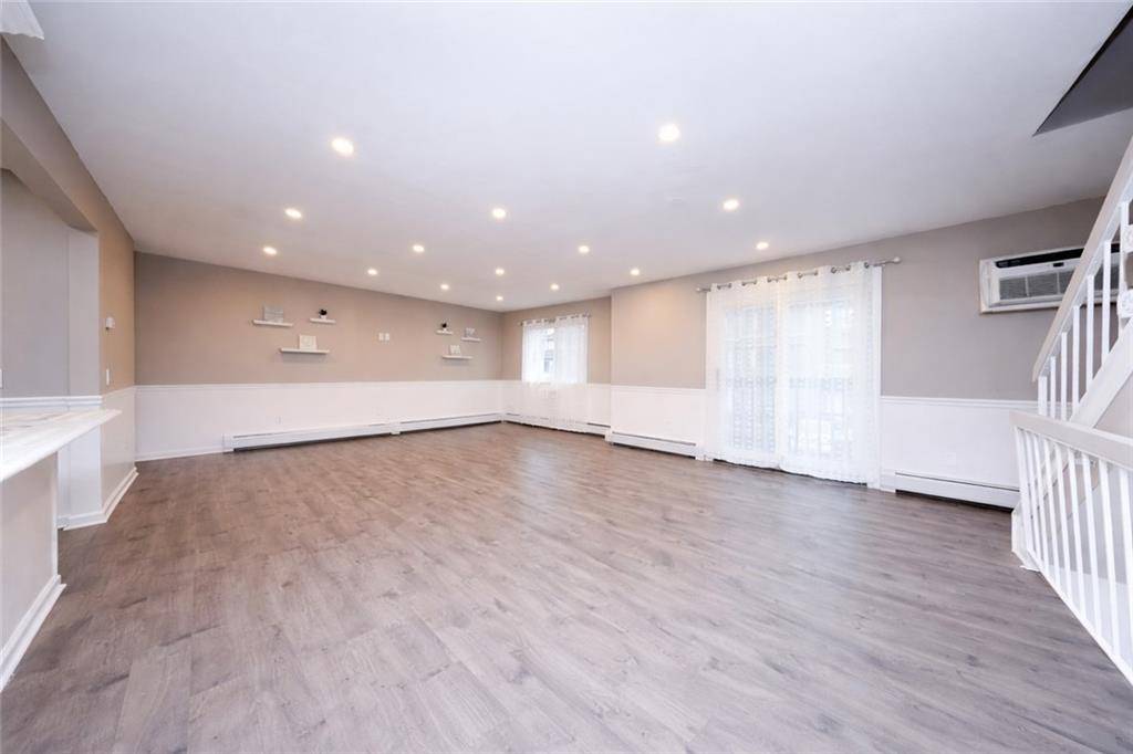 Staten  Island, NY 10314,26 Gardenia LN #96