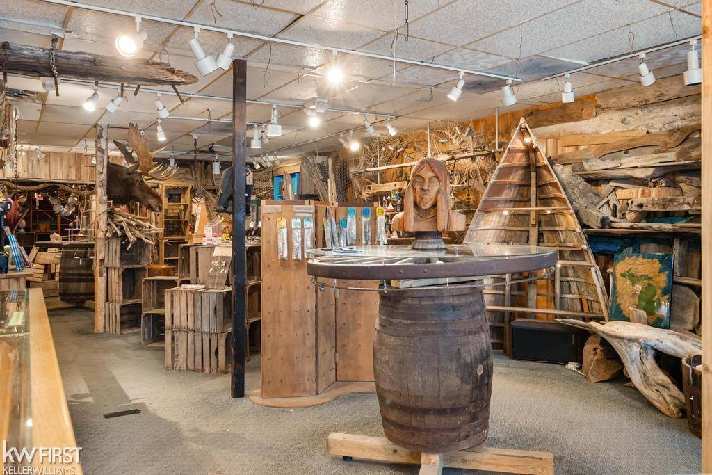 Mackinaw City, MI 49701,311 E Central AVE