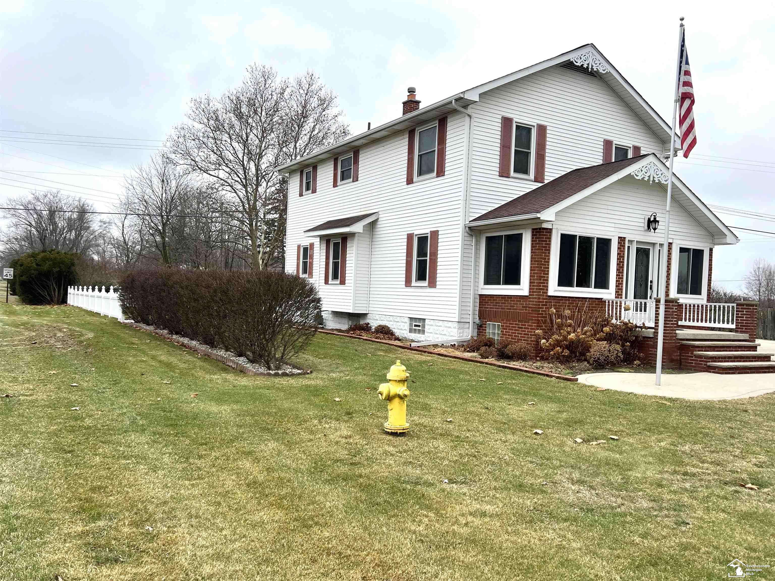 Monroe, MI 48162,4011 Bluebush RD