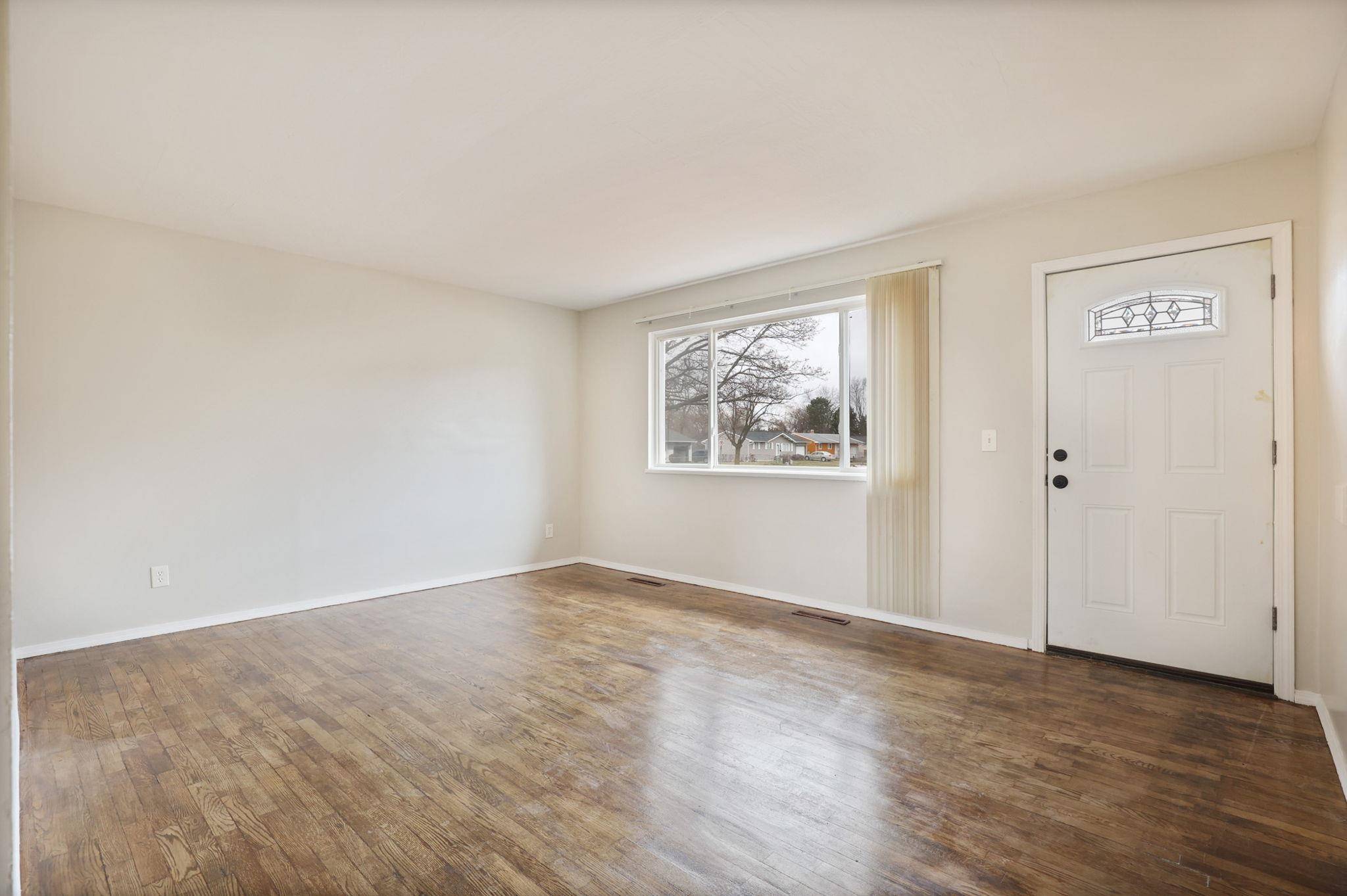 Saginaw, MI 48601,2422 Snelling PL