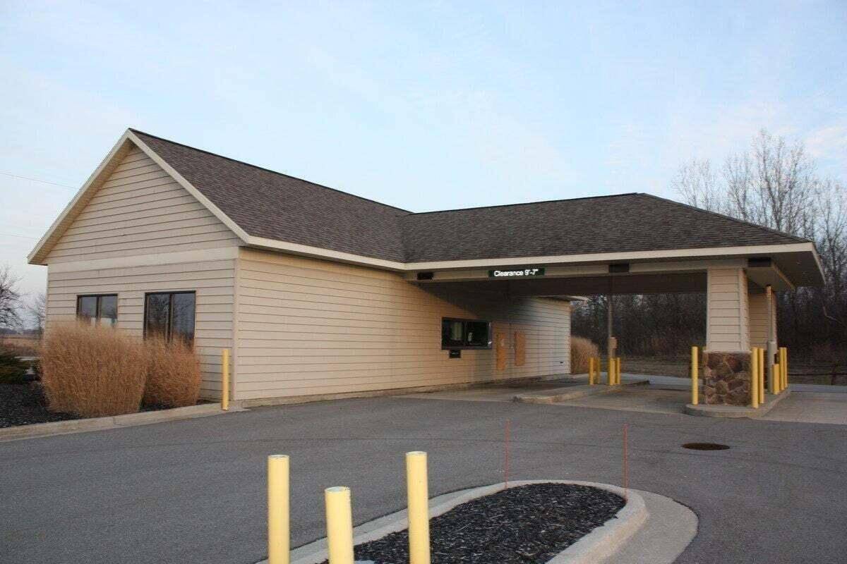 Wayland, MI 49348,4426 Division AVE