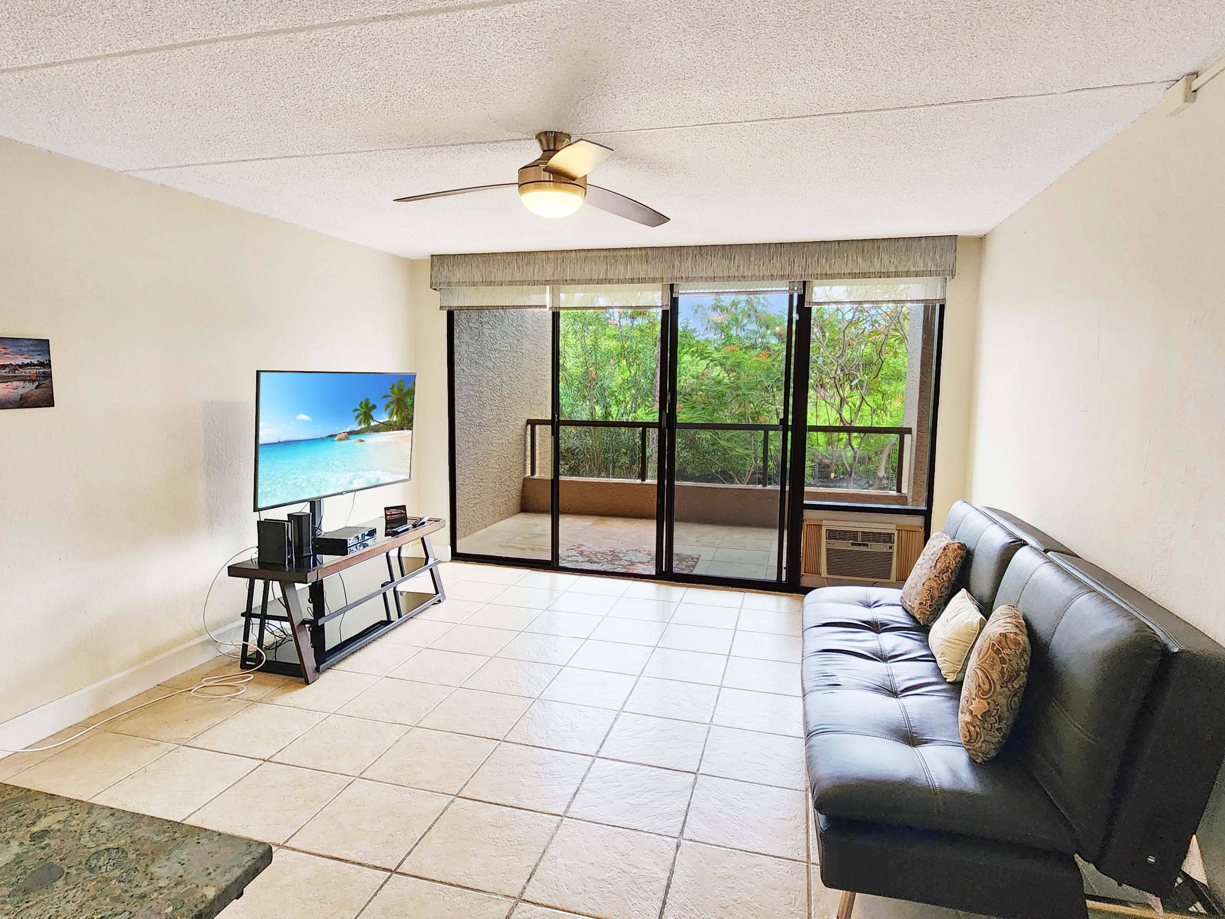 Kailua-kona, HI 96740,75-5865 WALUA RD #C317