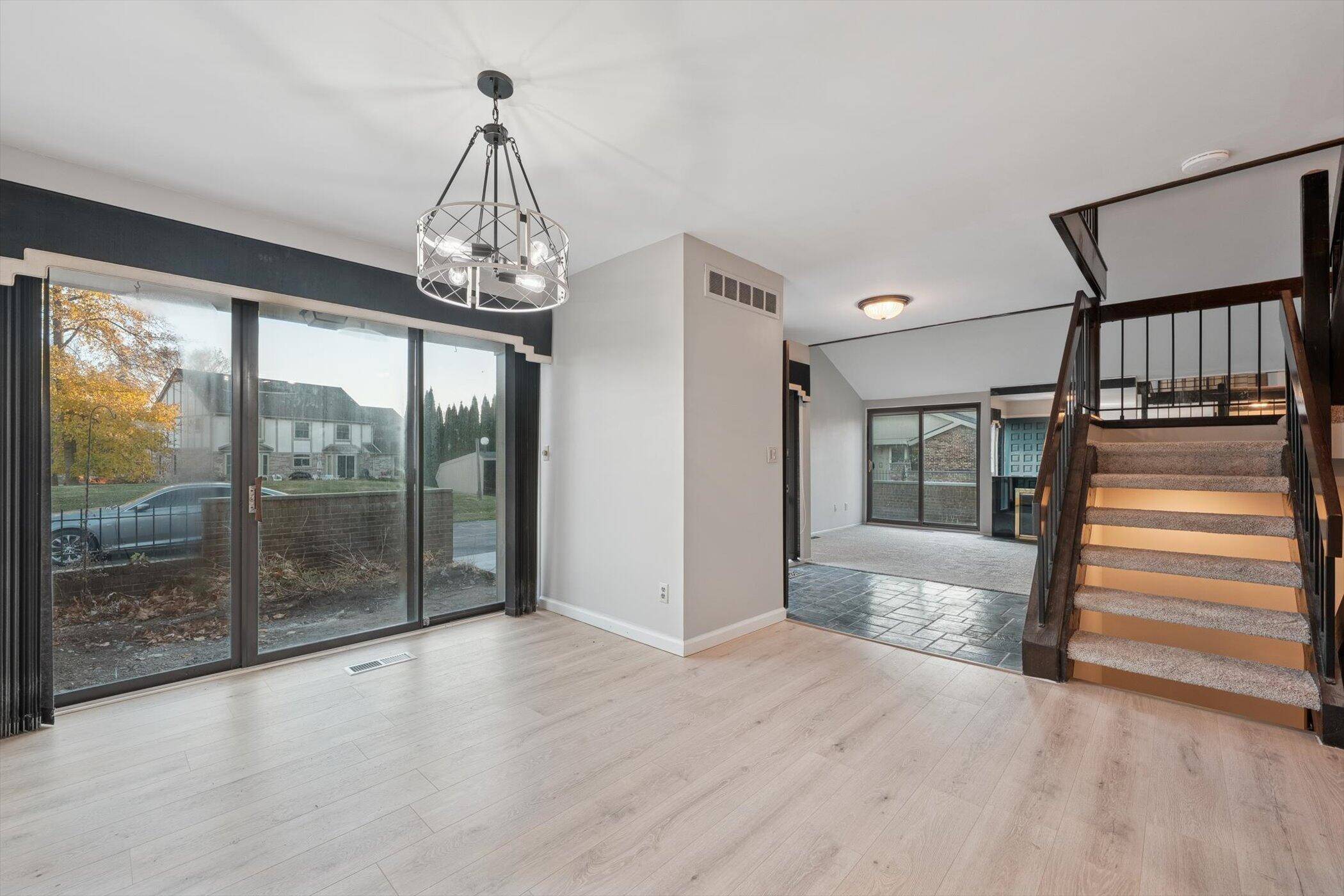 Bloomfield Hills, MI 48304,1525 S Hill BLVD