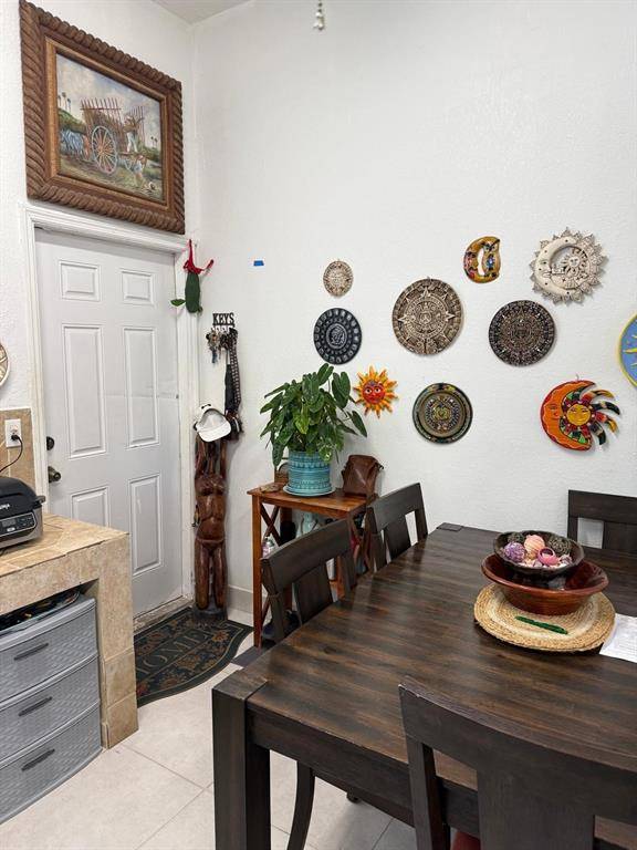 Miami, FL 33161,14500 NE 2