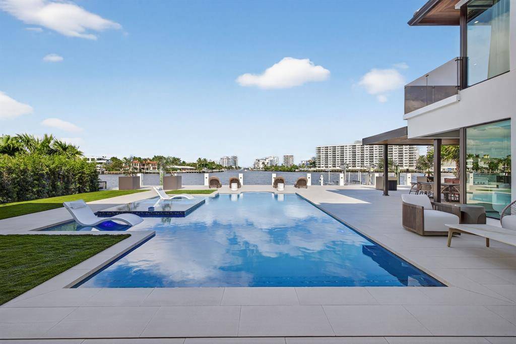 Fort Lauderdale, FL 33301,2533 Aqua Vista Blvd