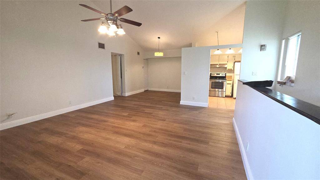 Pompano Beach, FL 33069,608 Gardens Dr #204