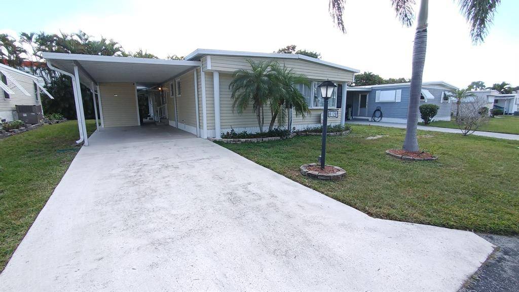 Boca Raton, FL 33433,8128 South St