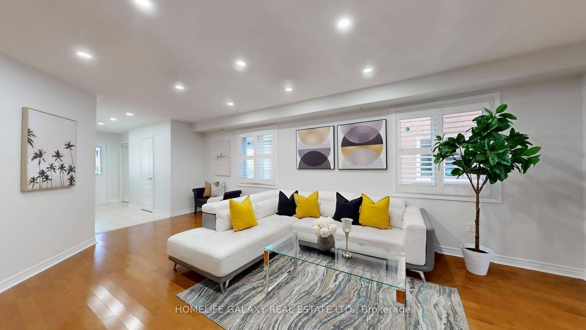 Richmond Hill, ON L4S 2V6,302 Redstone RD