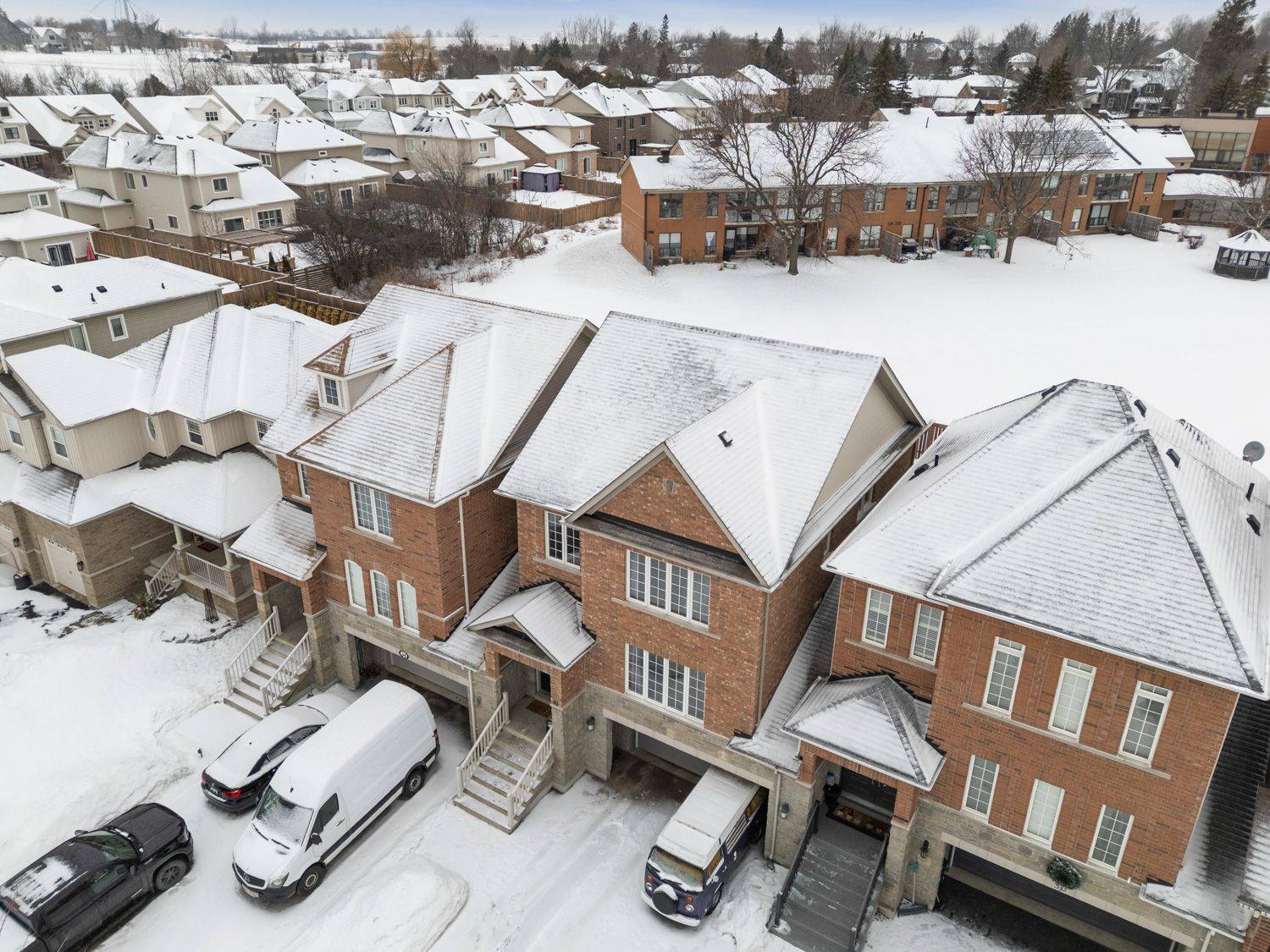 Brock, ON L0C 1H0,32 Rennie ST