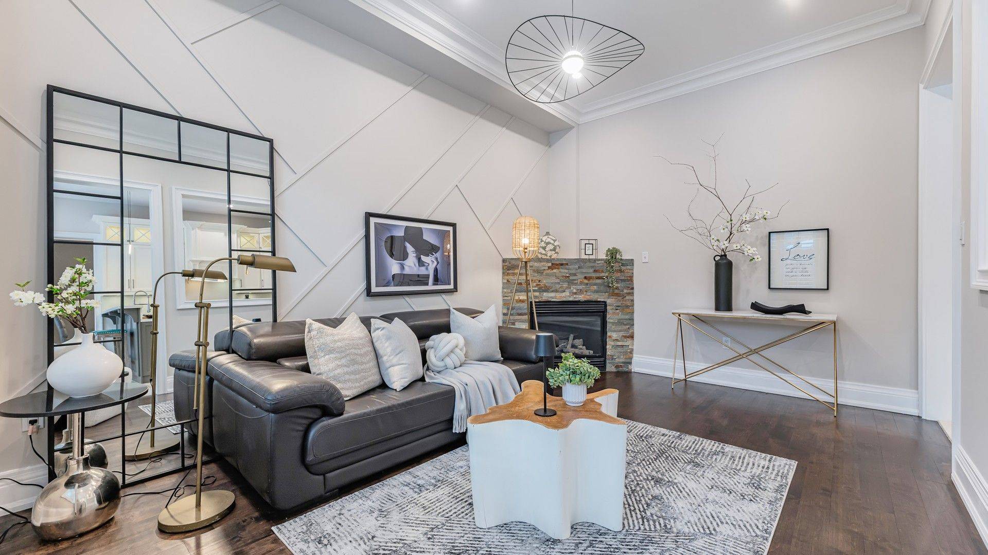 Richmond Hill, ON L4E 3H3,275 Sunset Beach RD