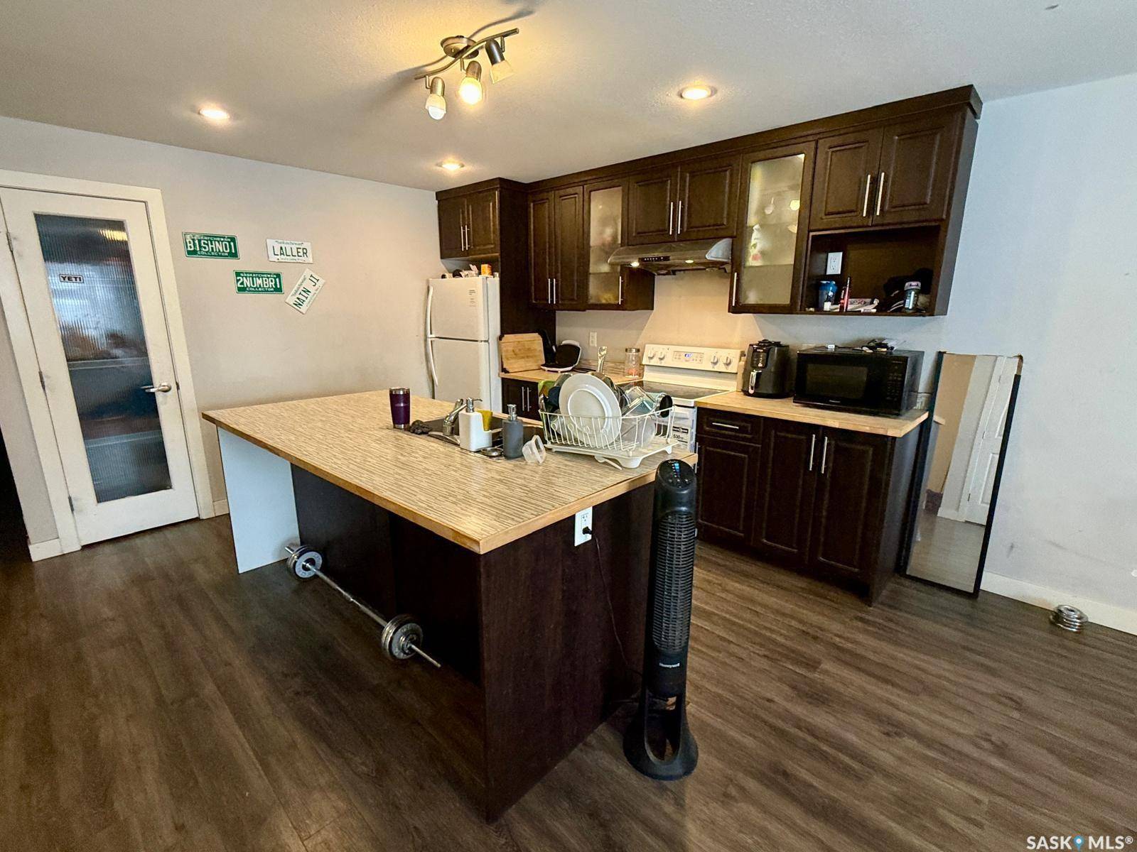 Regina, SK S4P 1L6,2260 Montreal STREET