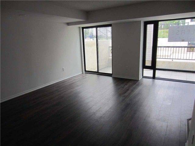 Toronto W09, ON M9R 0A9,138 Widdicombe Hill BLVD N #719