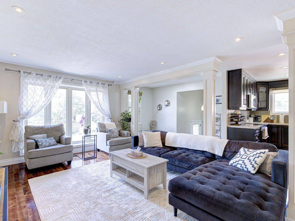 Milton, ON L9T 4K3,841 Coulson AVE