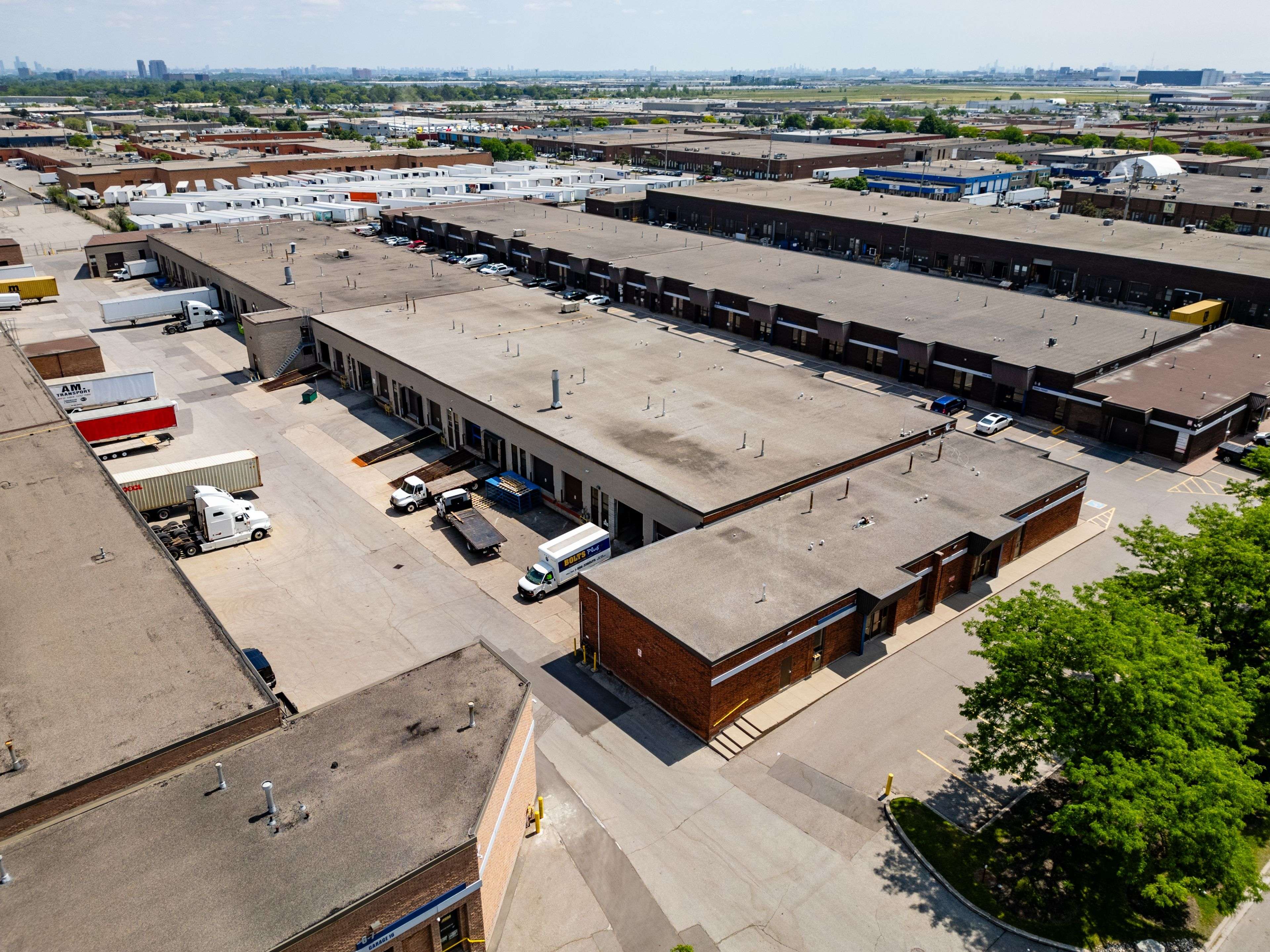 Mississauga, ON L5S 1E9,7686 Kimbel ST #21-24