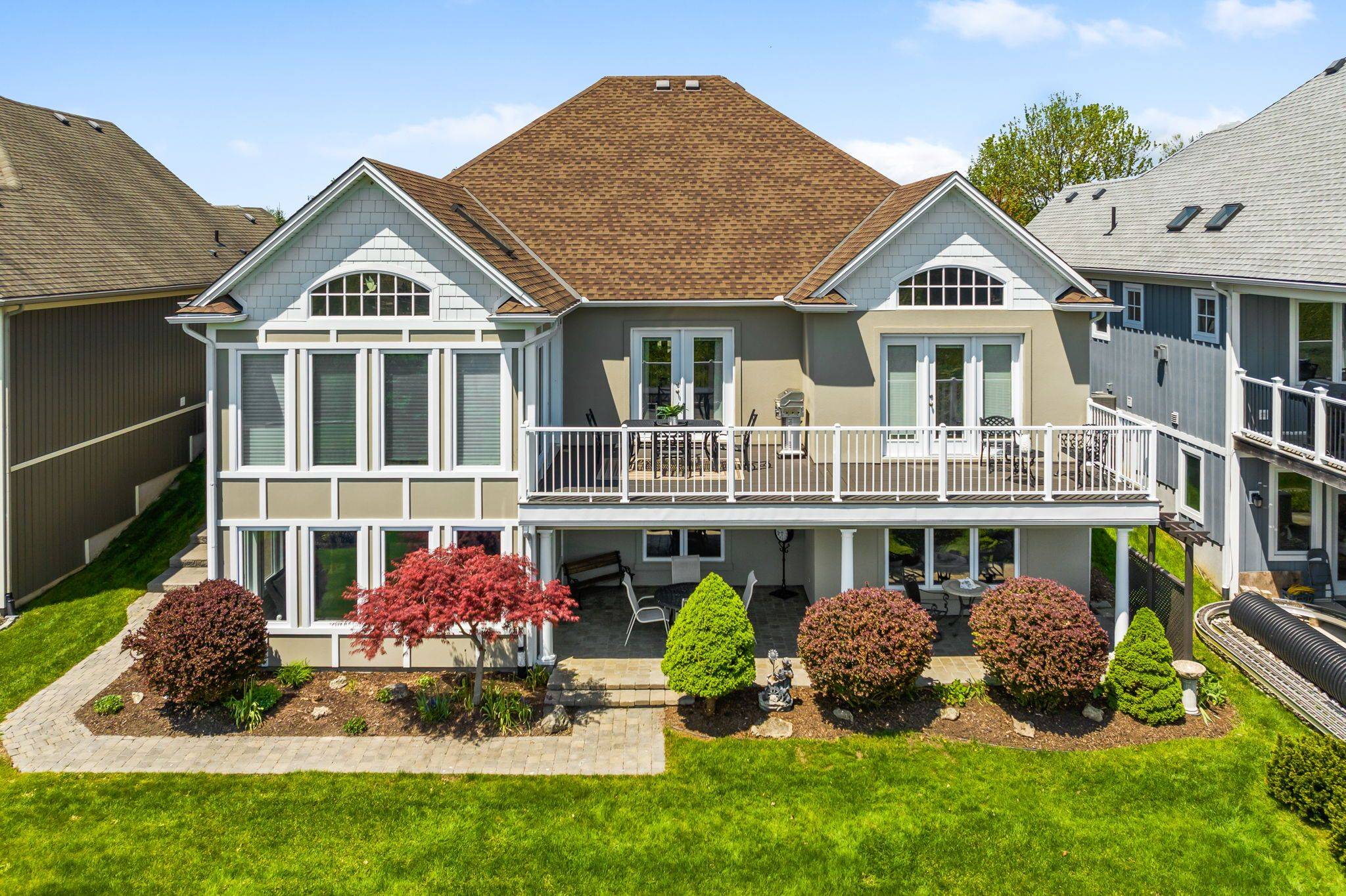 Fort Erie, ON L0S 1N0,116 Sunrise CT