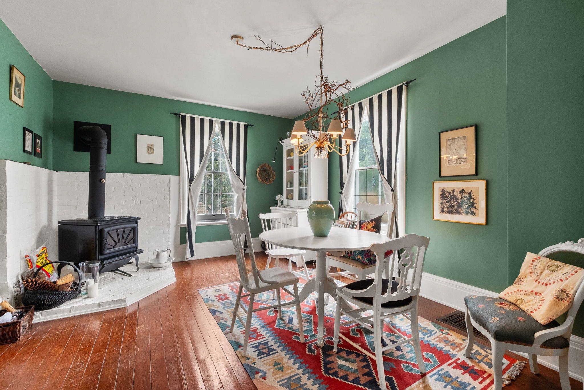 Cobourg, ON K9A 3E6,383 Mathew ST