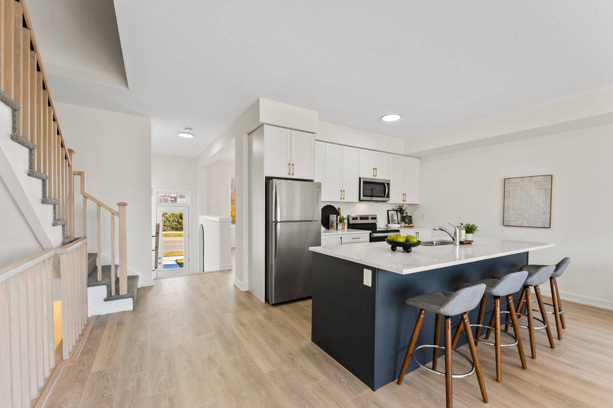 Cobourg, ON K9A 4J9,160 Densmore RD ##3