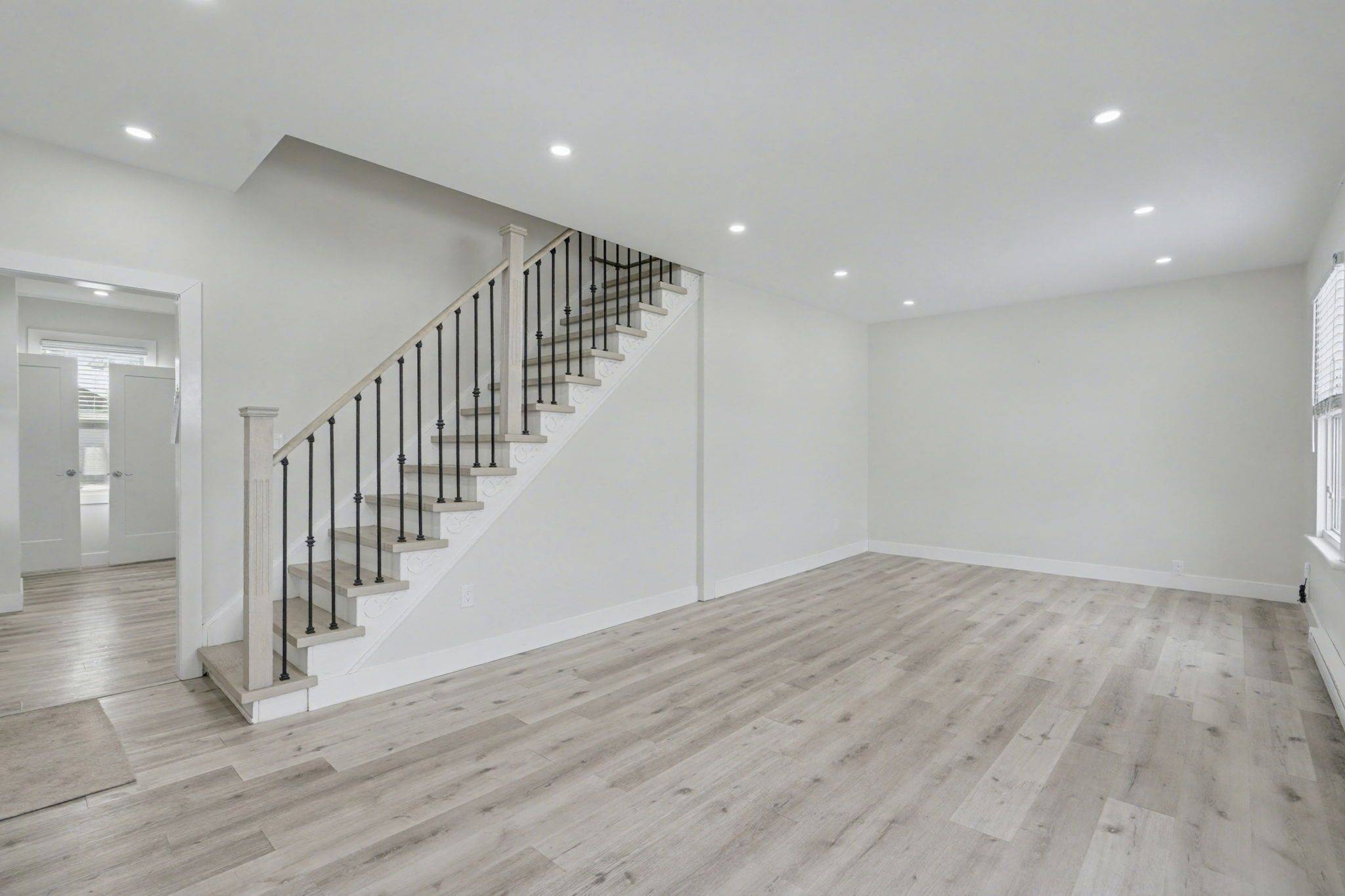 Hamilton, ON L0R 1A0,2546 Wilson ST