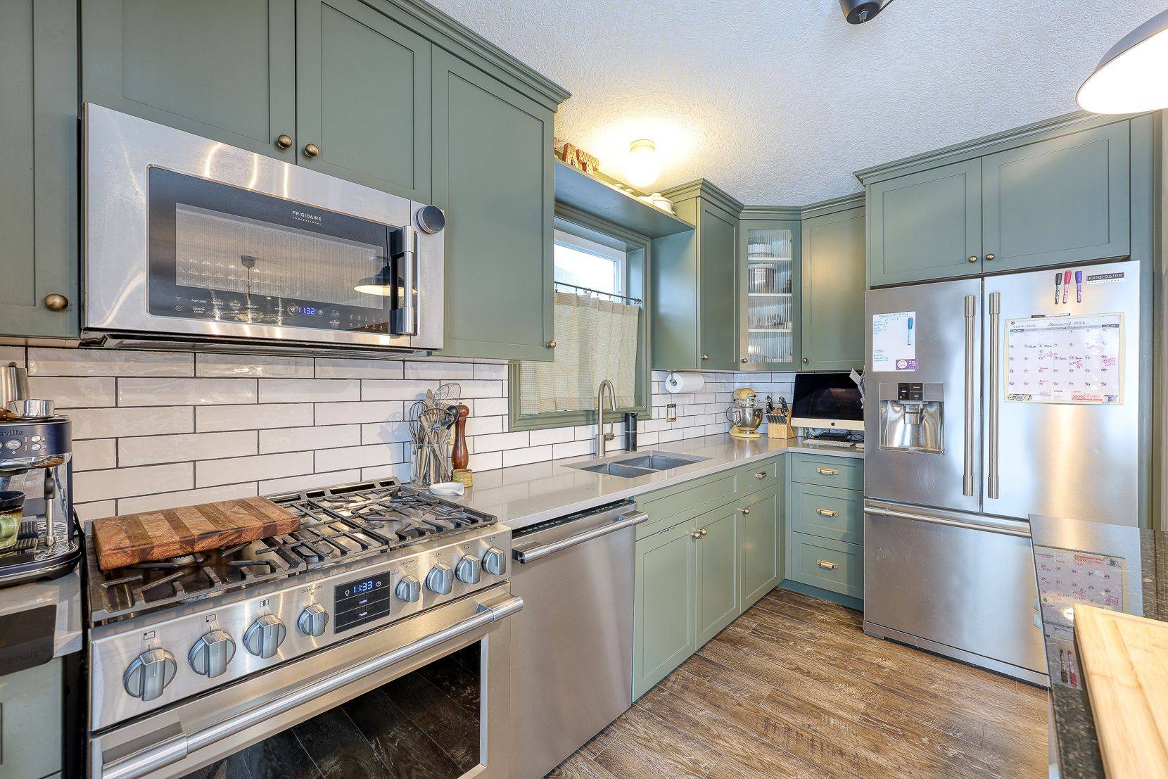 Tillsonburg, ON N4G 0A2,72 Pearl ST