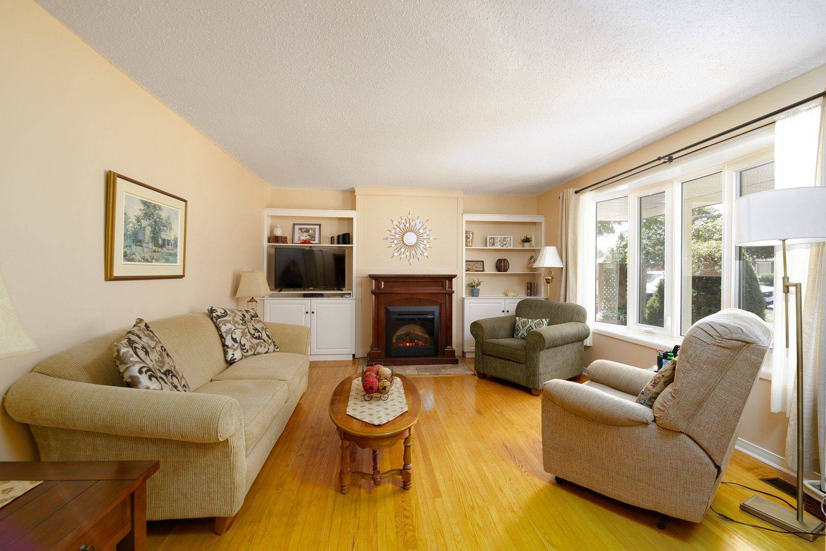 Belleville, ON K8P 4L2,31 Lexington CRES