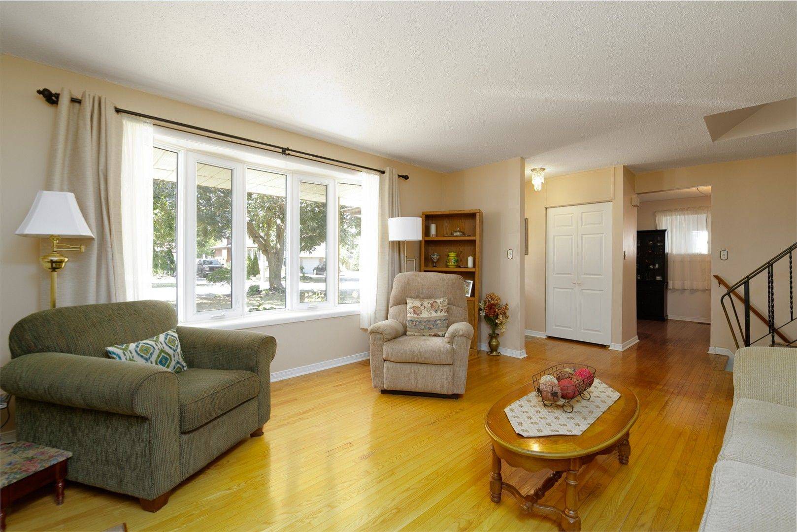 Belleville, ON K8P 4L2,31 Lexington CRES