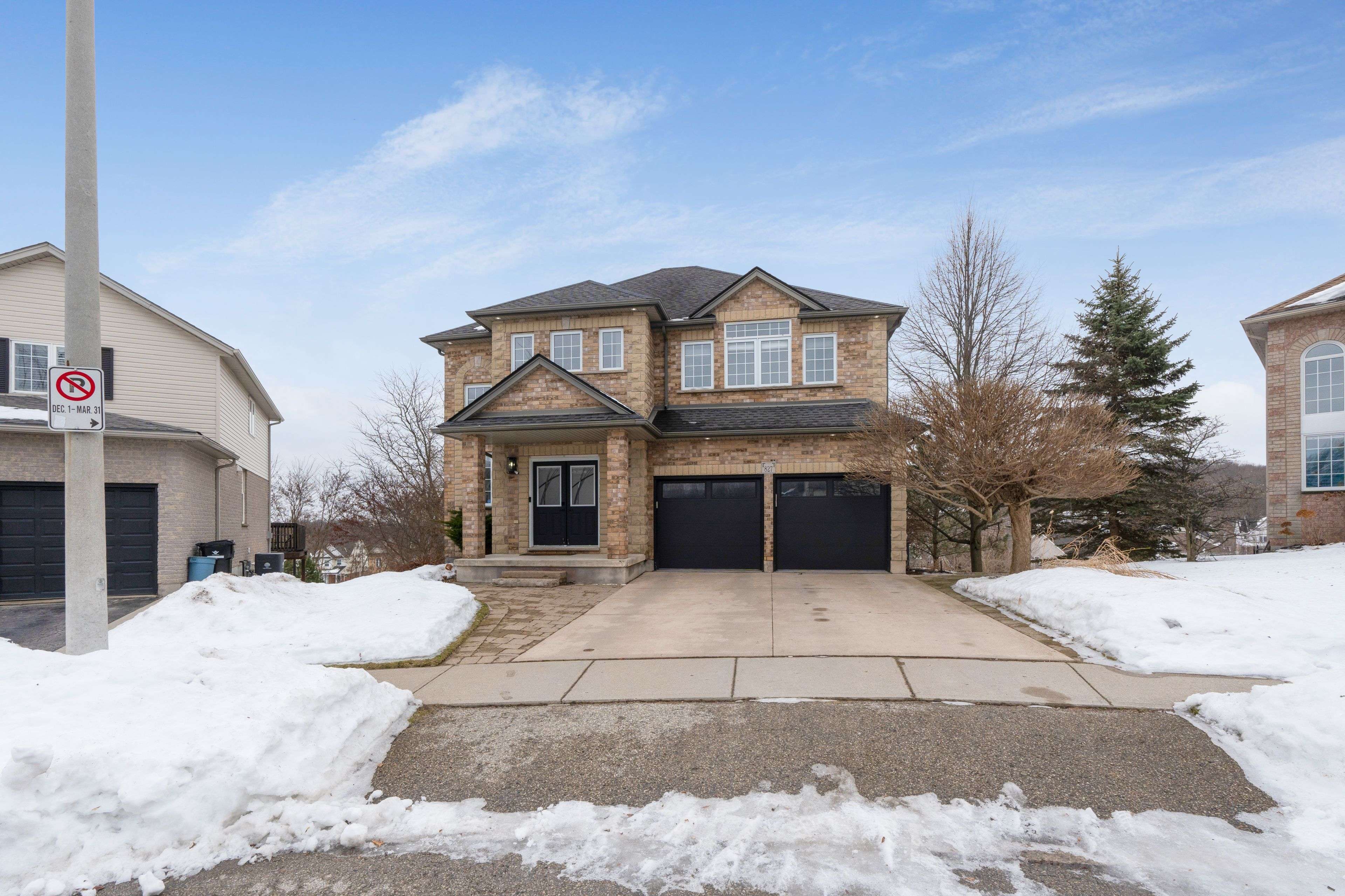 Waterloo, ON N2V 2P2,827 Grey Alder CT