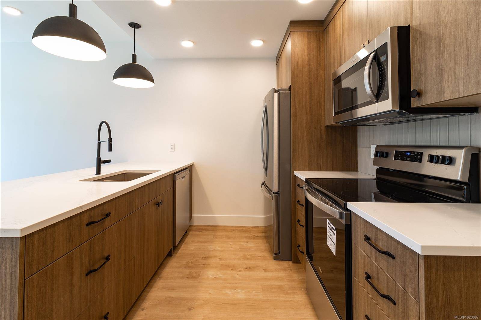 Ladysmith, BC V9G 0C3,201 Dogwood Dr #306