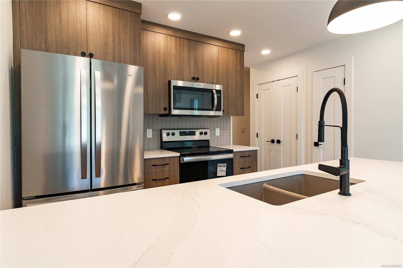 Ladysmith, BC V9G 0C3,201 Dogwood Dr #306