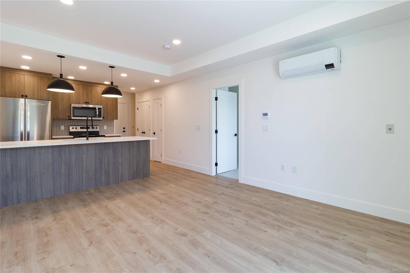 Ladysmith, BC V9G 0C3,201 Dogwood Dr #306