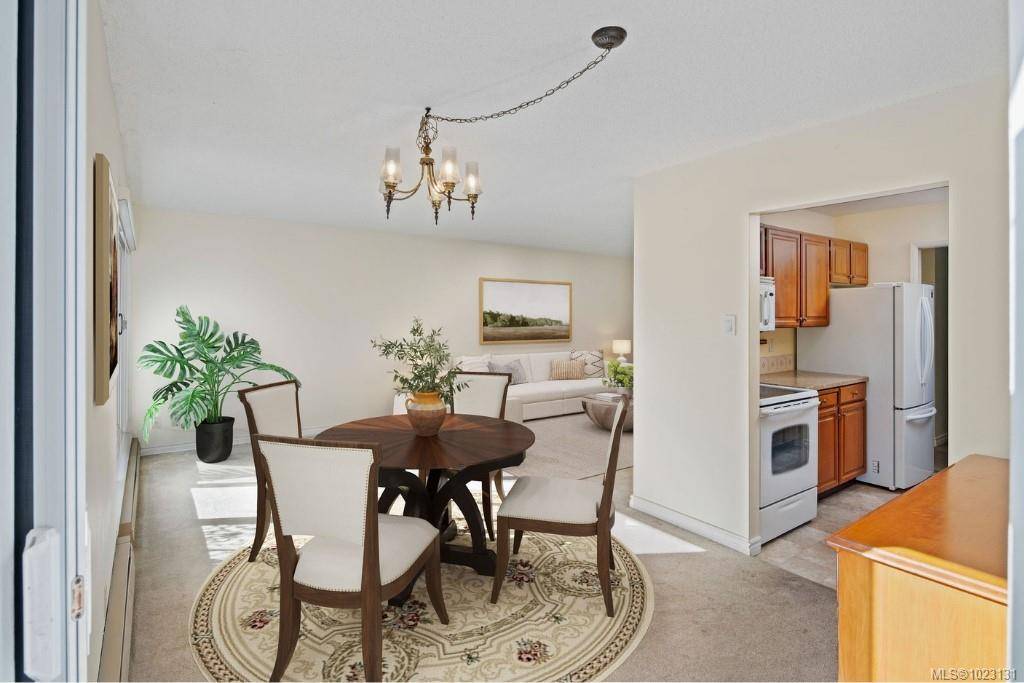 Victoria, BC V8V 4T5,1149 Rockland Ave #108