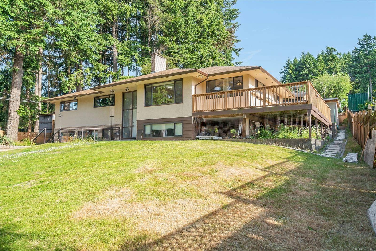 Nanaimo, BC V9T 5N3,5831 Hammond Bay Rd