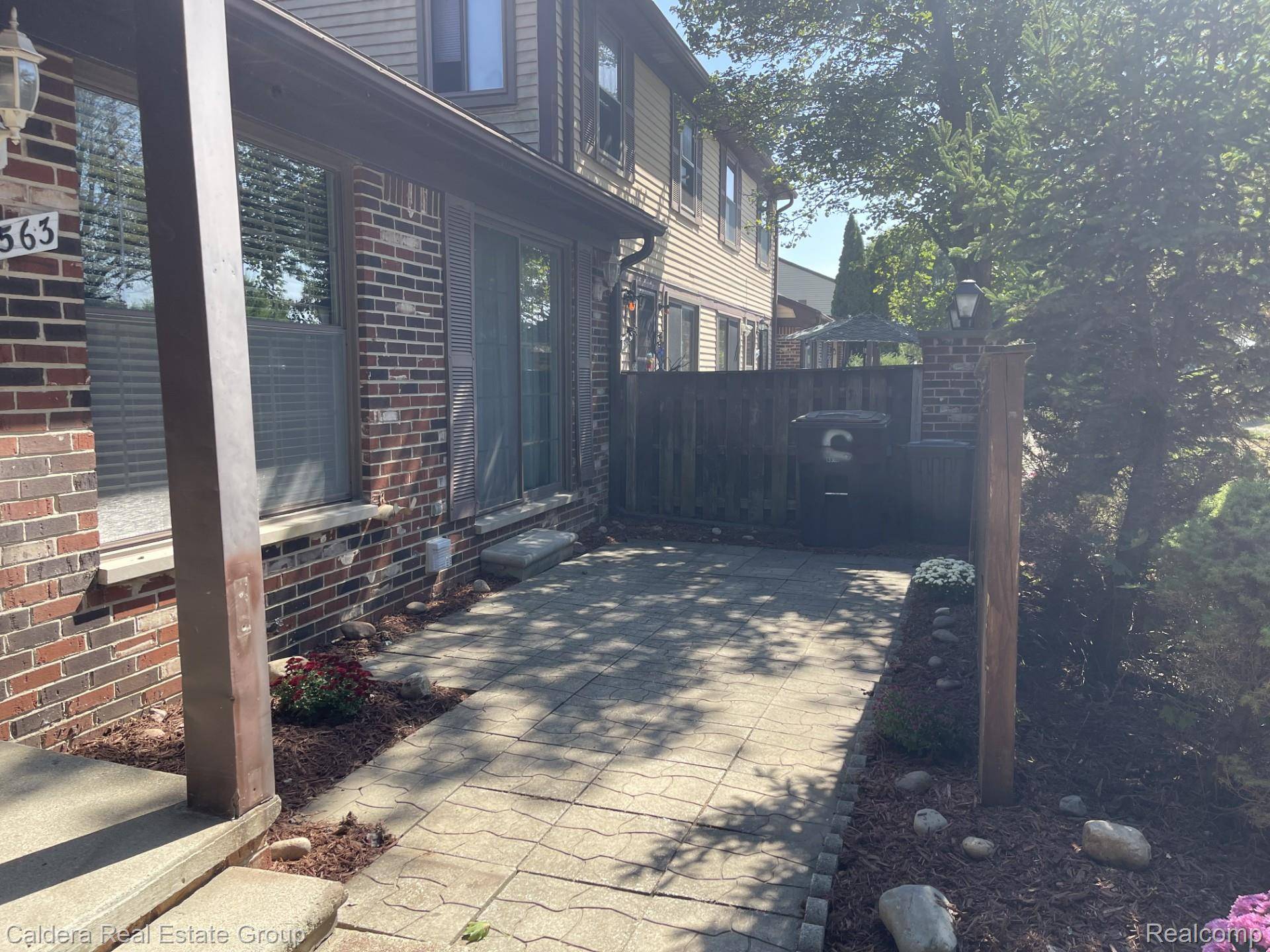 Clinton Township, MI 48038,39563 Heatherheath DR