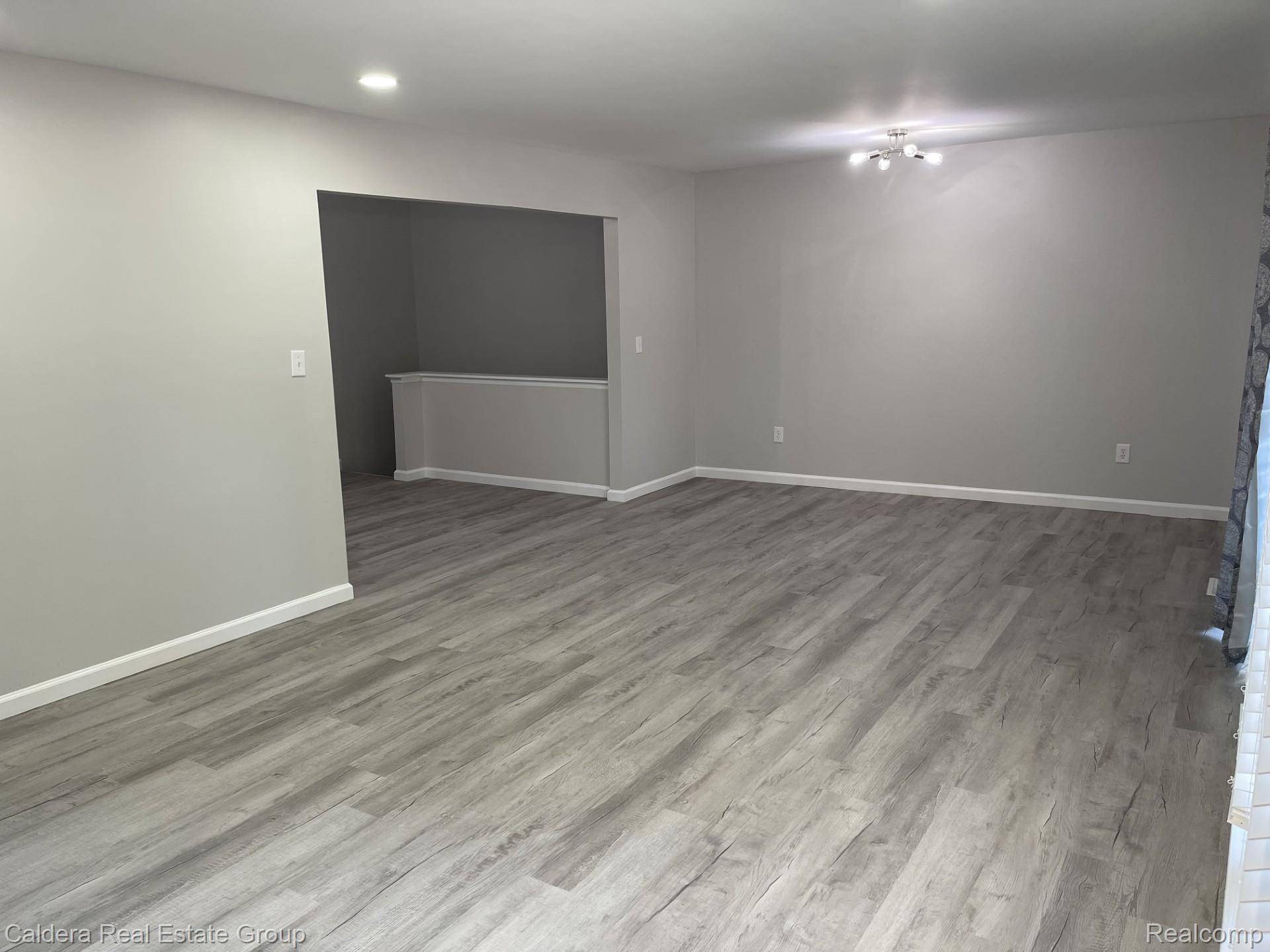 Clinton Township, MI 48038,39563 Heatherheath DR