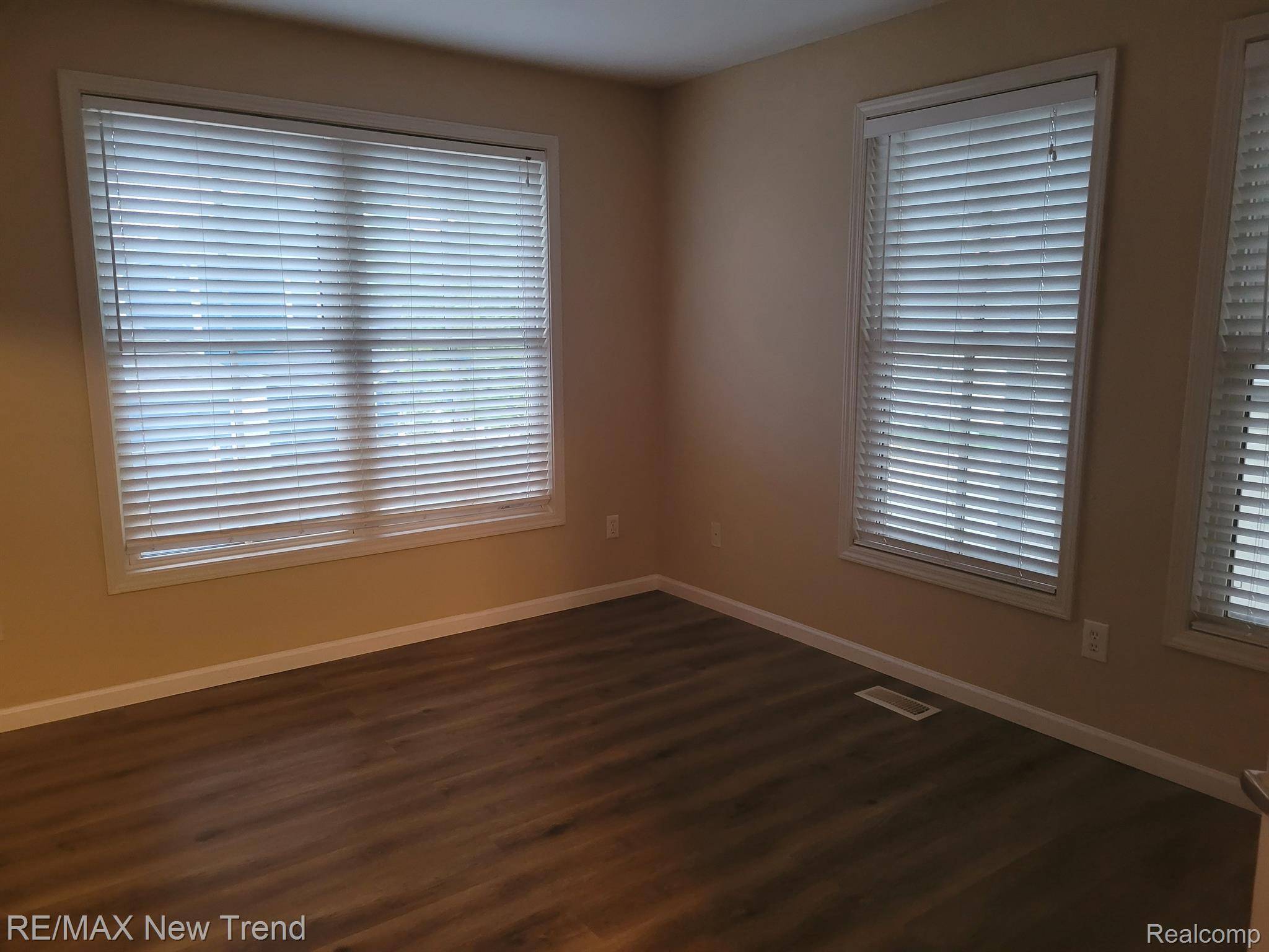 Auburn Hills, MI 48326,3875 FORESTER BLVD #Unit #166