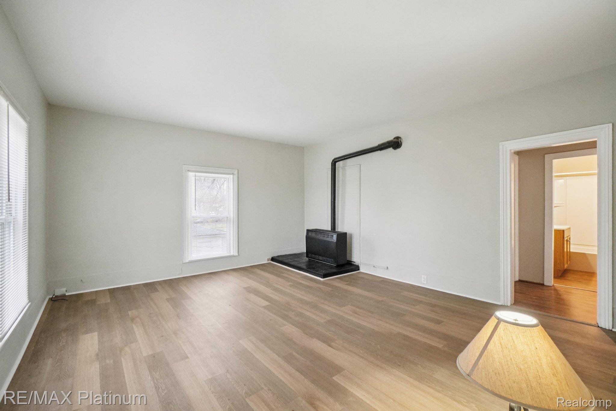 Howell, MI 48843,522 Fleming ST