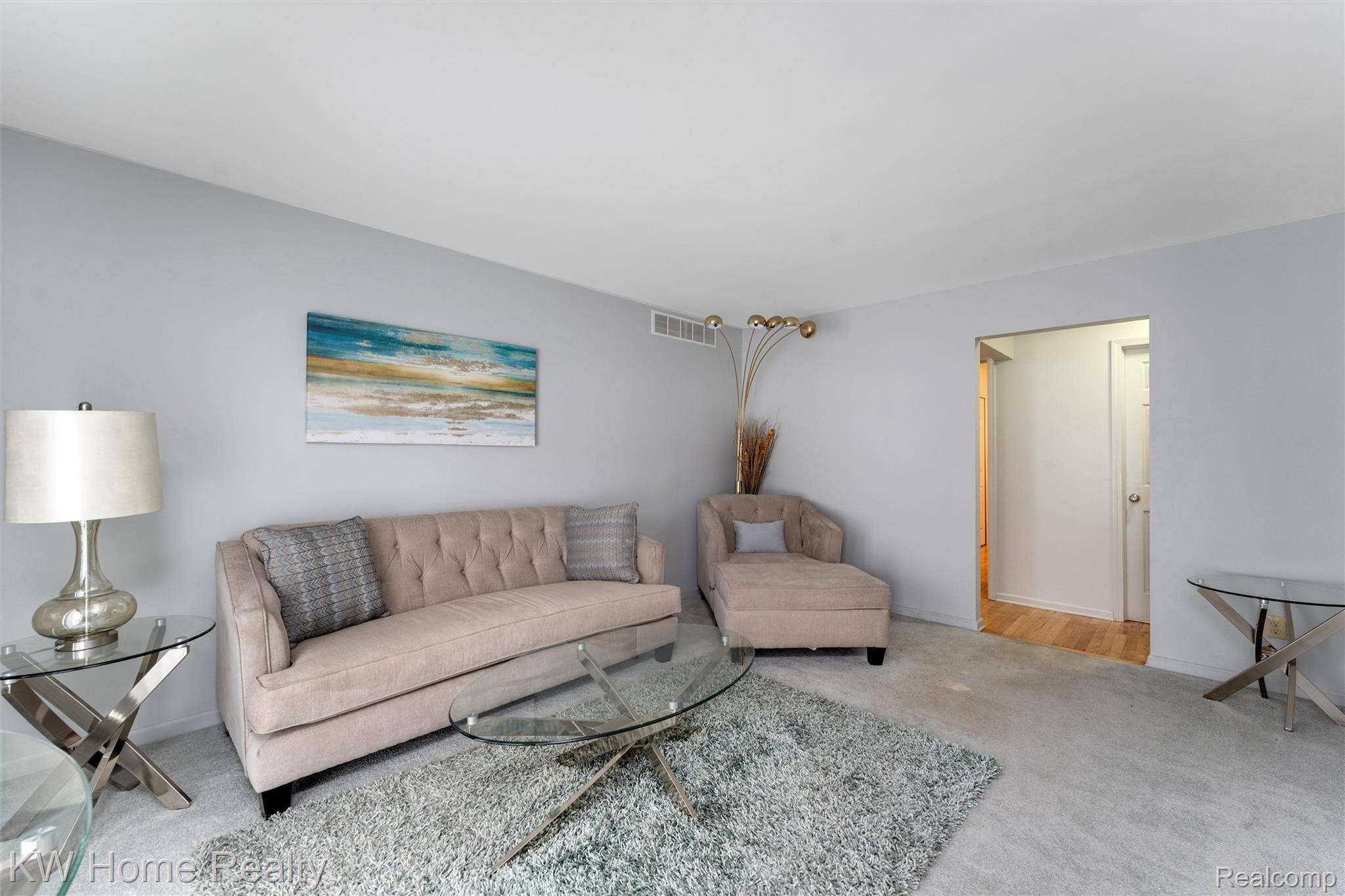 Southfield, MI 48076,20125 Harbor LN