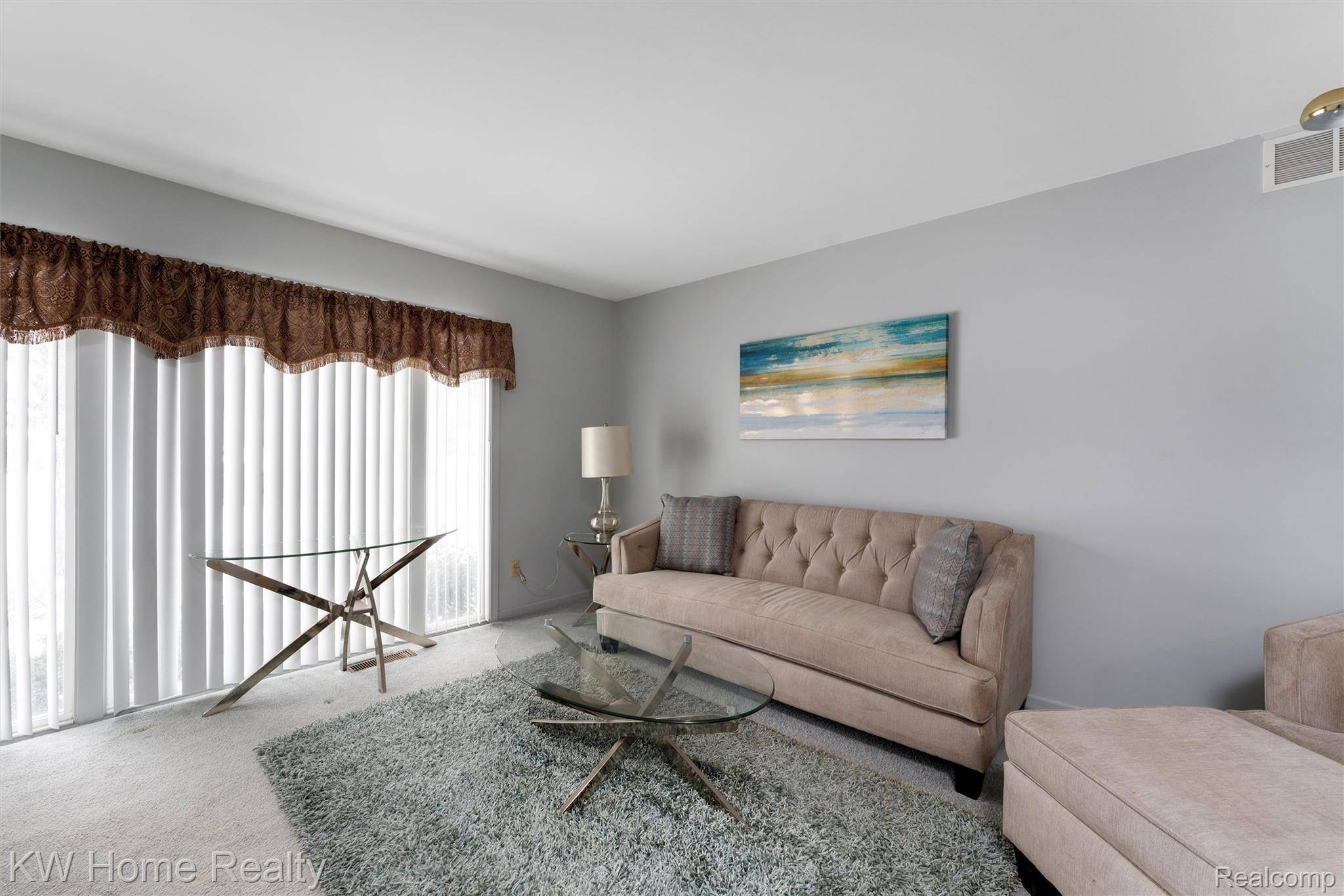 Southfield, MI 48076,20125 Harbor LN