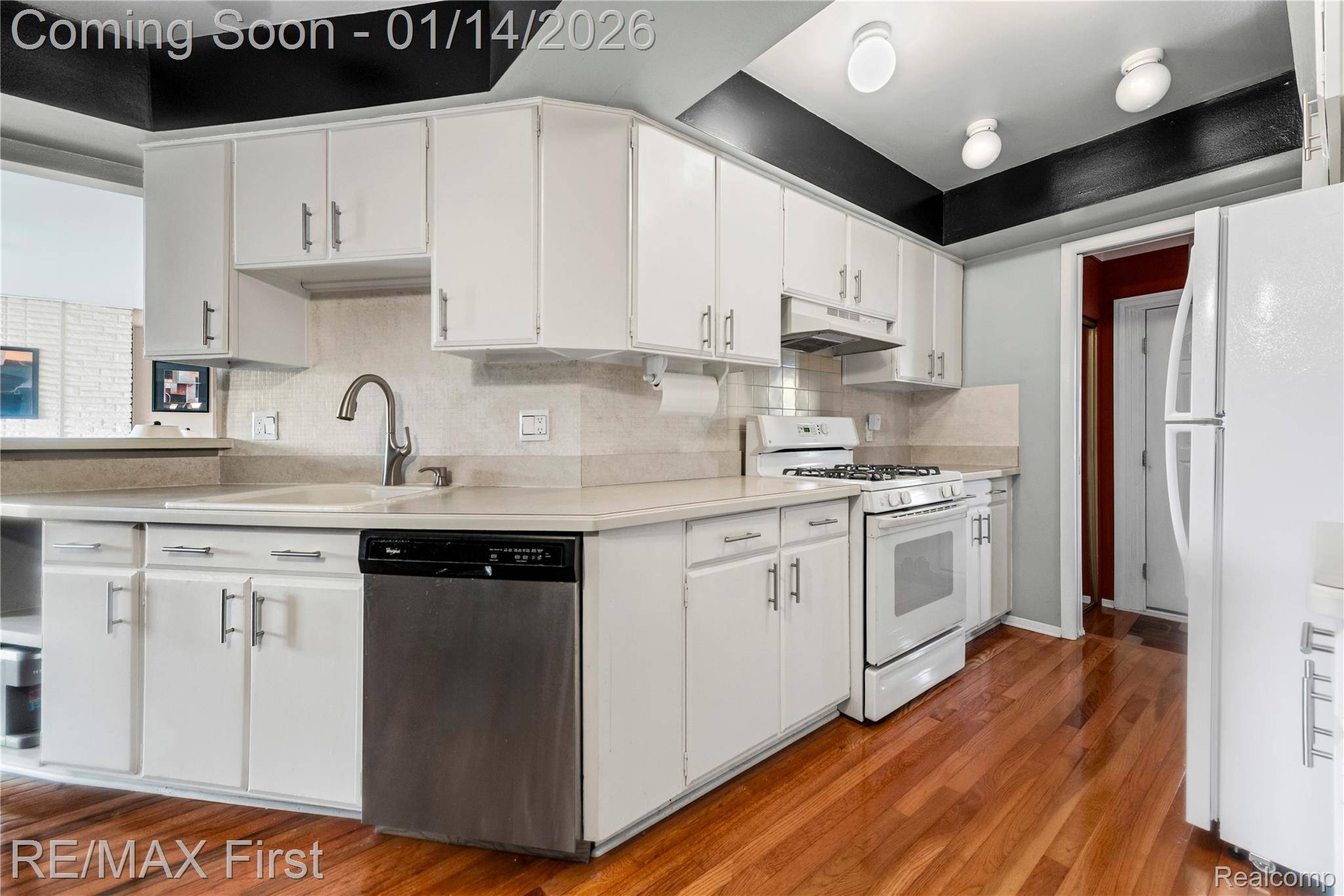 Warren, MI 48088,13430 Dominic DR