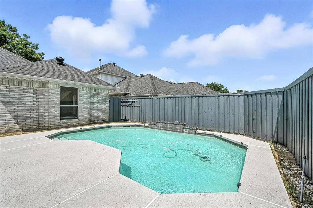 Dallas, TX 75287,3916 Granbury Drive