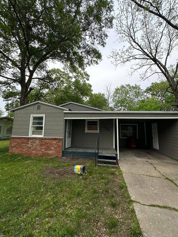 Bogata, TX 75417,106 Circle Drive