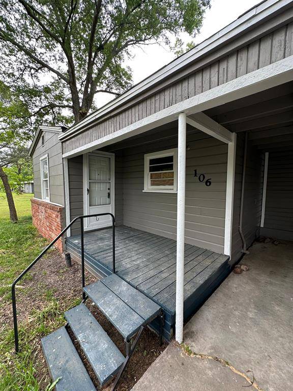 Bogata, TX 75417,106 Circle Drive